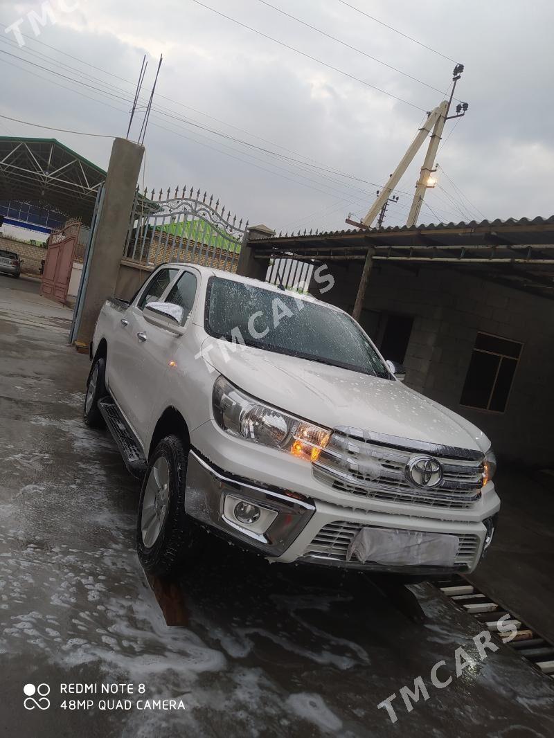 Toyota Hilux 2018 - 440 000 TMT - Бузмеин - img 3