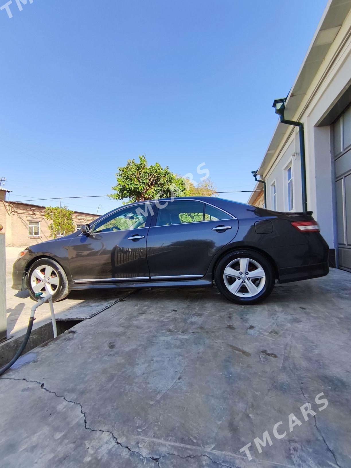 Toyota Camry 2010 - 190 000 TMT - Türkmenabat - img 4