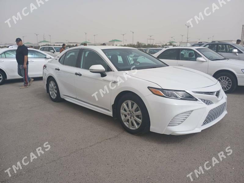 Toyota Camry 2019 - 320 000 TMT - Дашогуз - img 4
