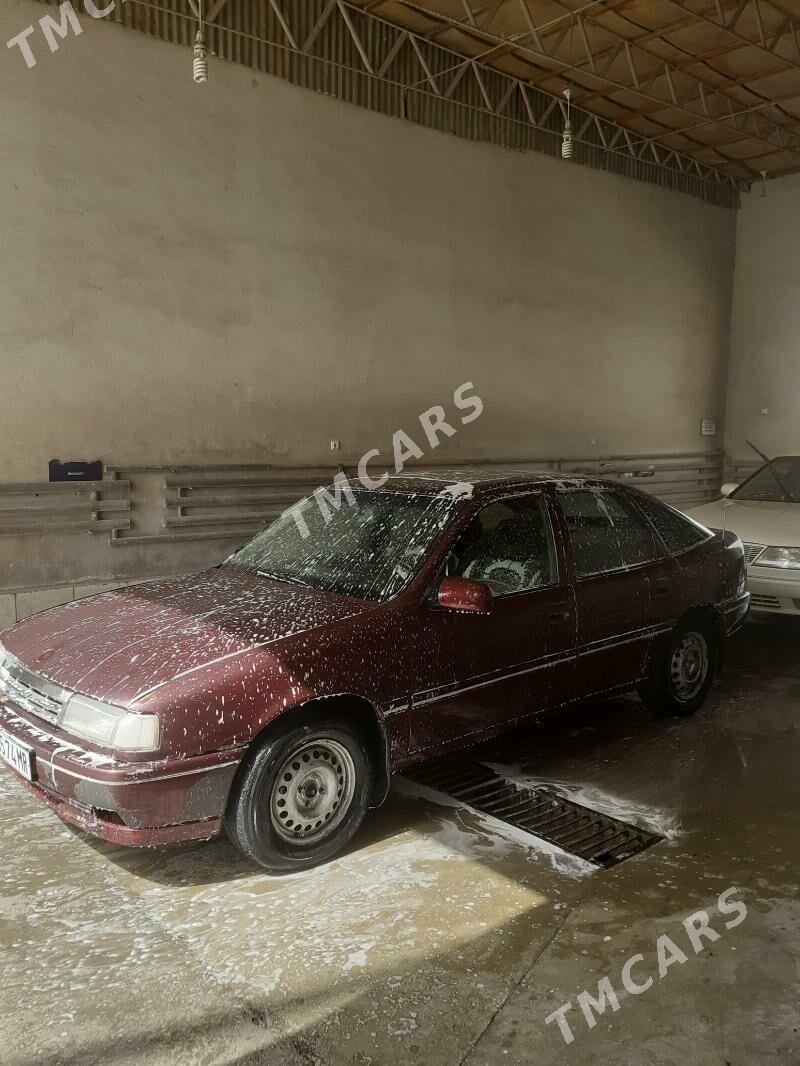 Opel Vectra 1993 - 25 000 TMT - Сакарчага - img 4