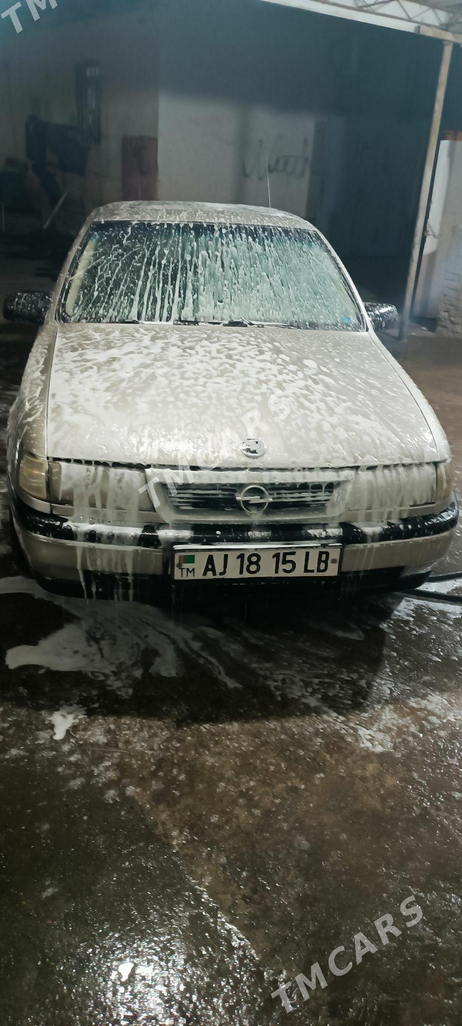 Opel Vectra 1989 - 32 000 TMT - Туркменабат - img 3