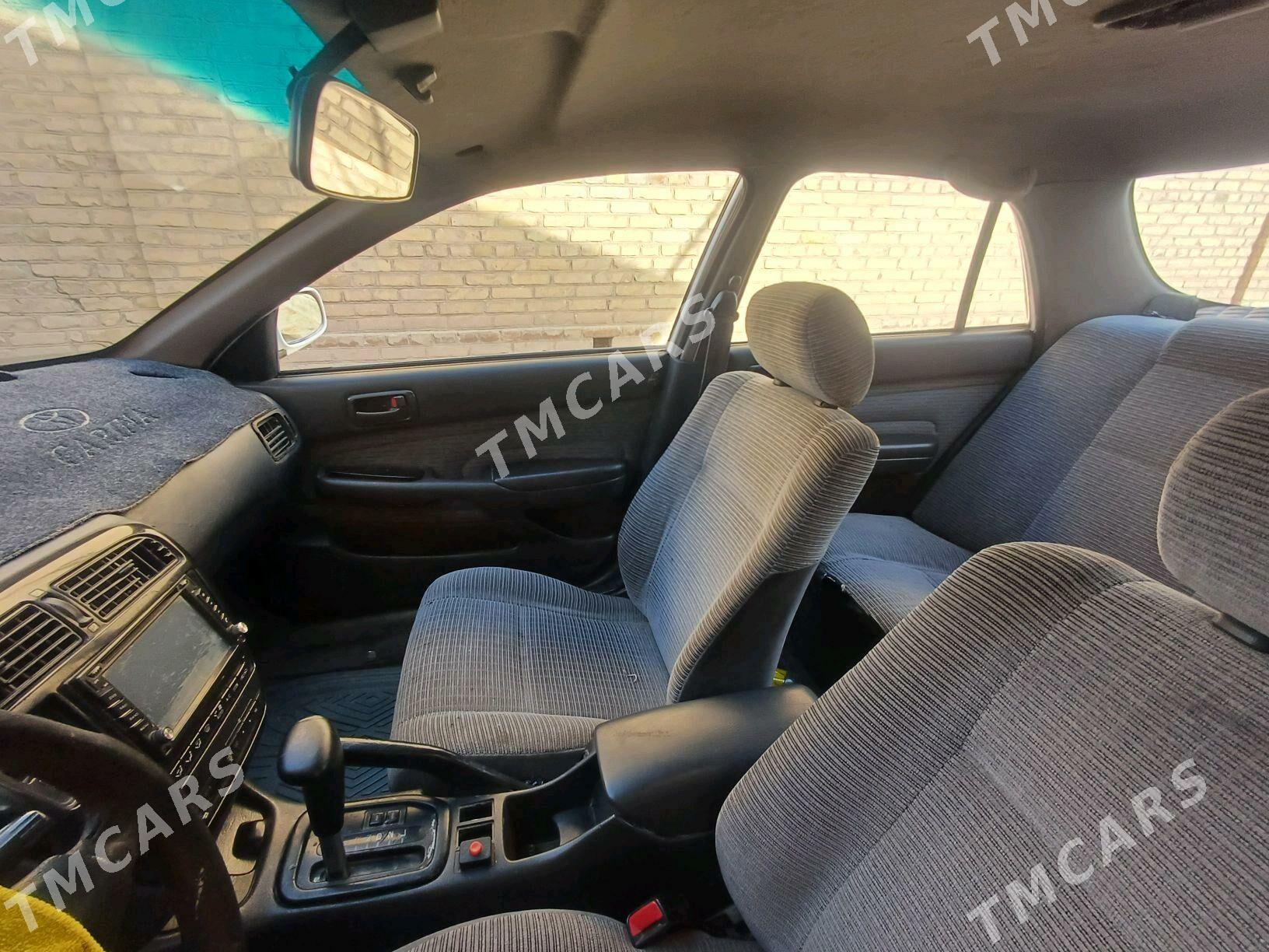 Toyota Carina 1993 - 55 000 TMT - Сакар - img 8