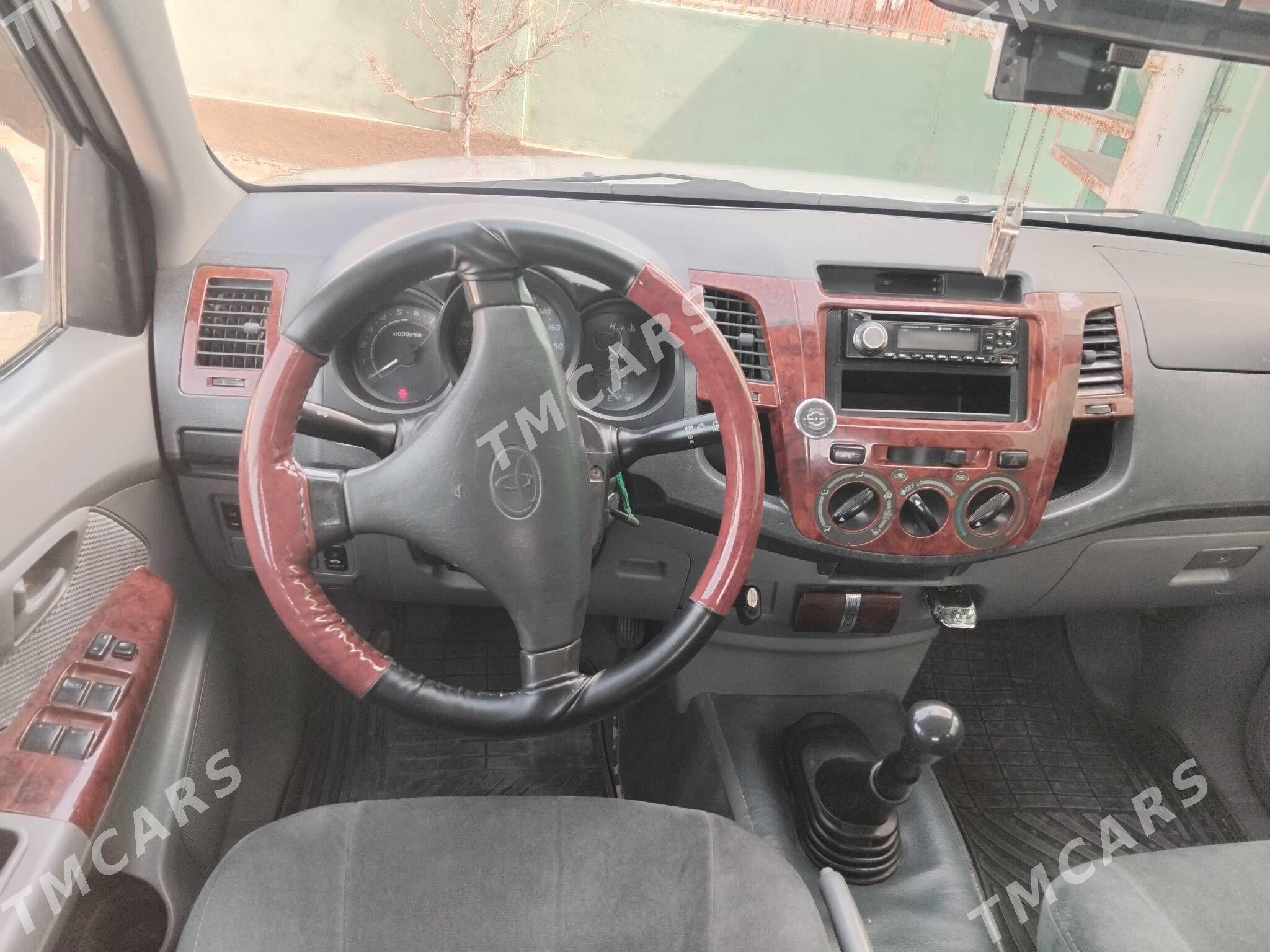 Toyota Hilux 2008 - 219 000 TMT - Balkanabat - img 3