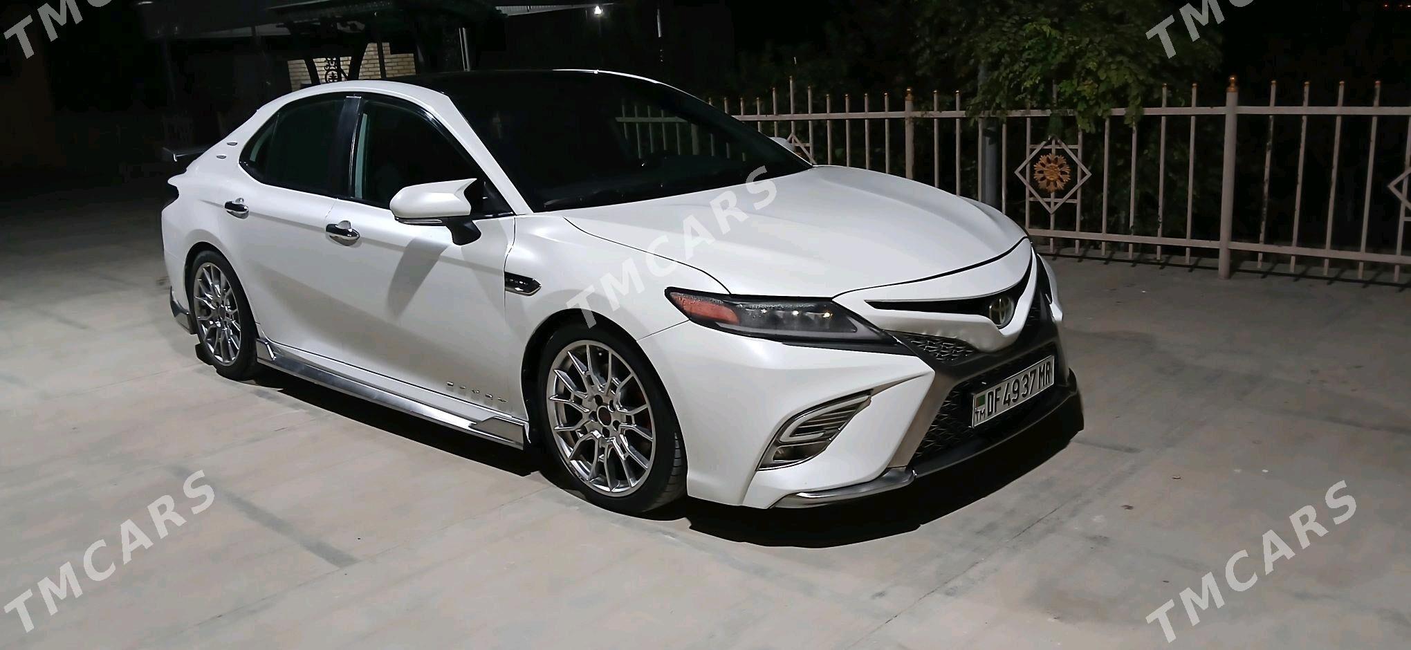 Toyota Camry 2021 - 450 000 TMT - Байрамали - img 3