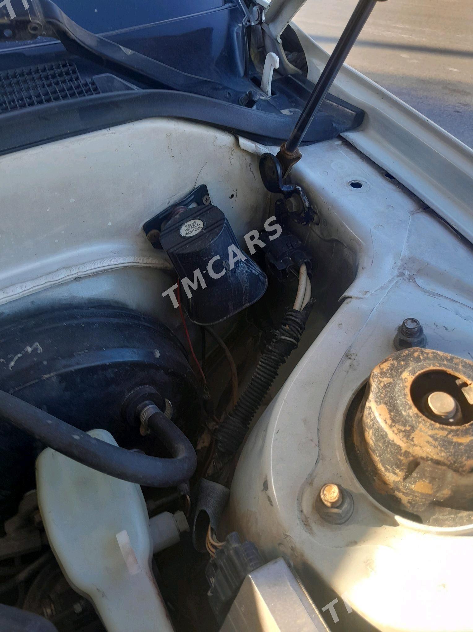 Toyota Camry 1994 - 89 000 TMT - Туркменабат - img 4