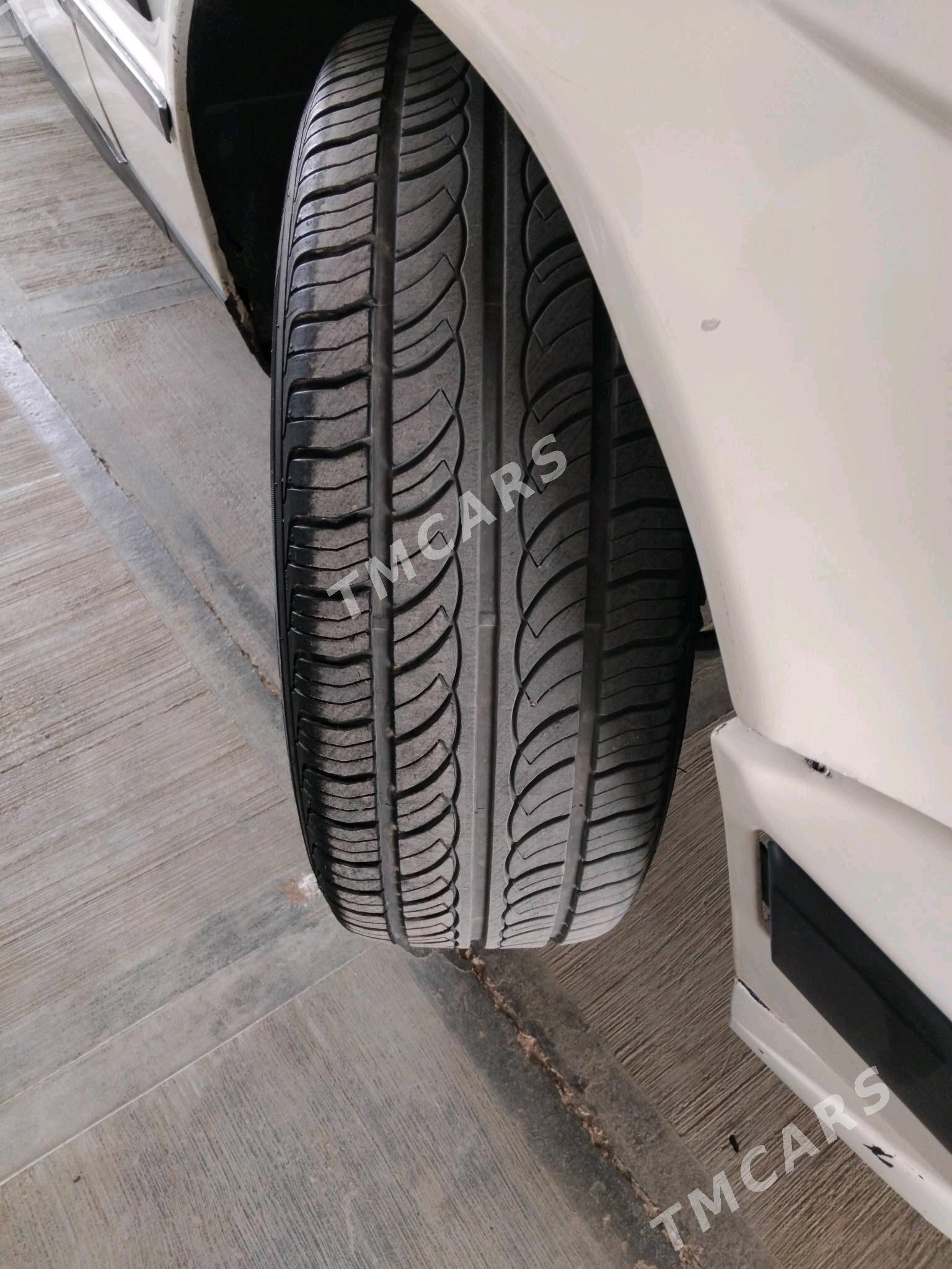 BMW 520 1991 - 47 000 TMT - Sakarçäge - img 3