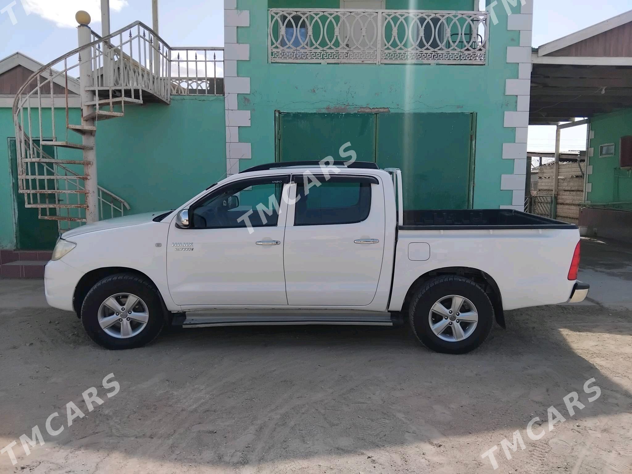 Toyota Hilux 2008 - 219 000 TMT - Balkanabat - img 6