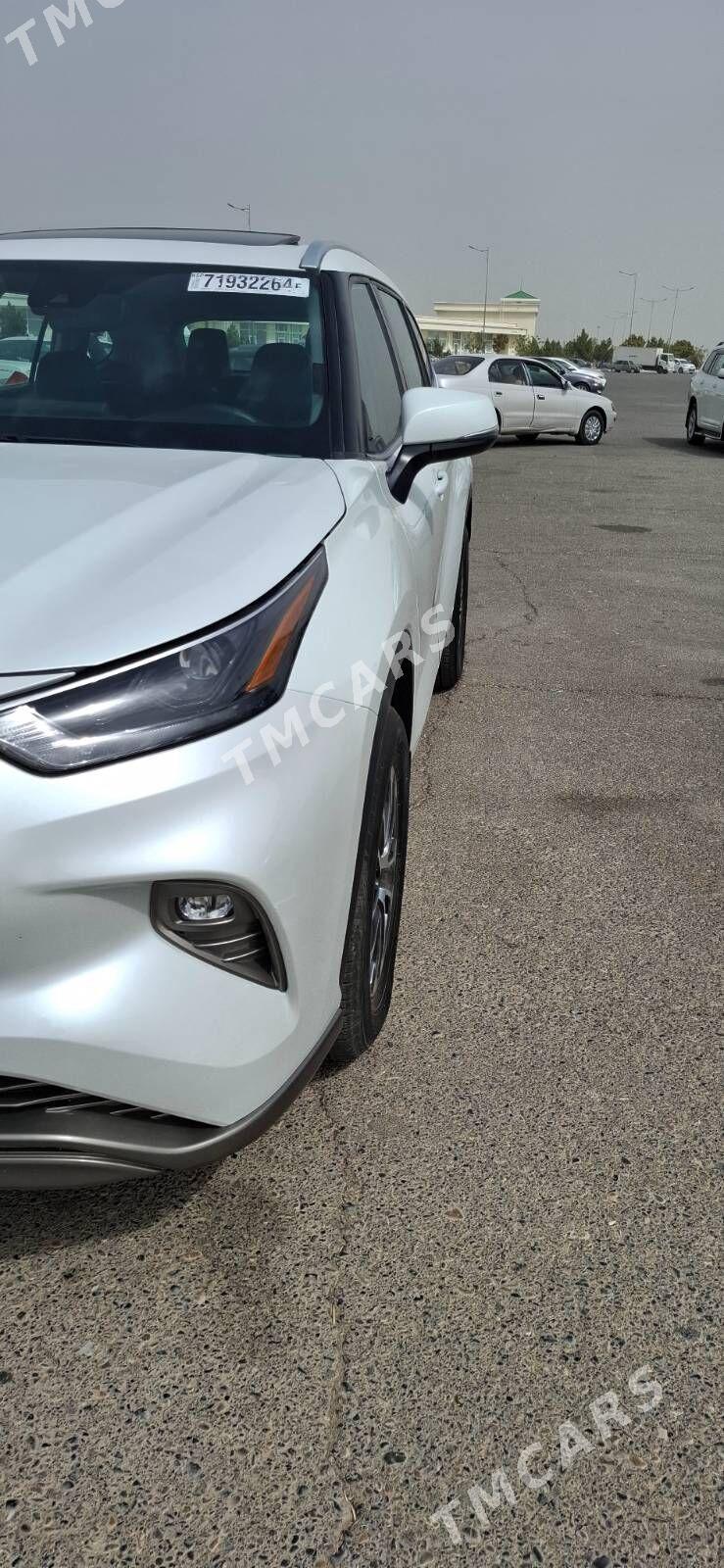Toyota Highlander 2022 - 585 000 TMT - Türkmenabat - img 5