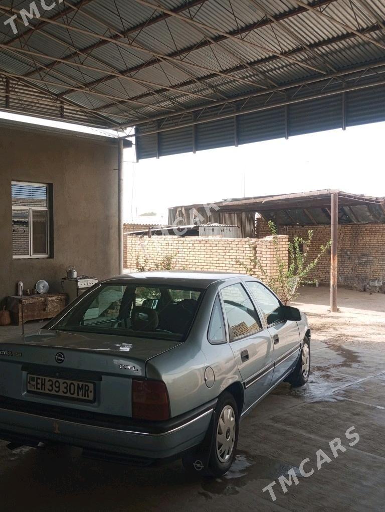 Opel Vectra 1991 - 33 000 TMT - Mary - img 7