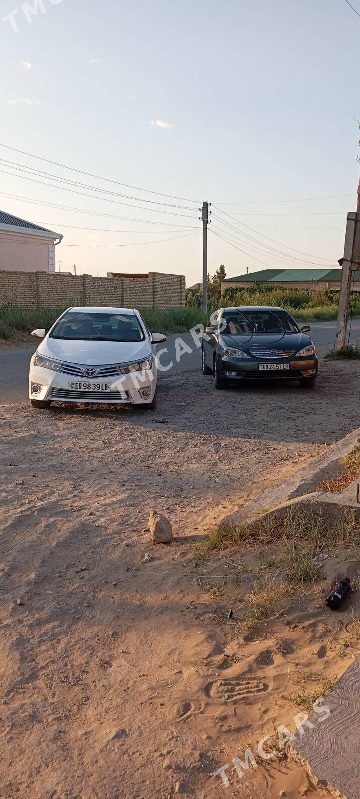 Toyota Camry 2003 - 200 000 TMT - Фарап - img 2