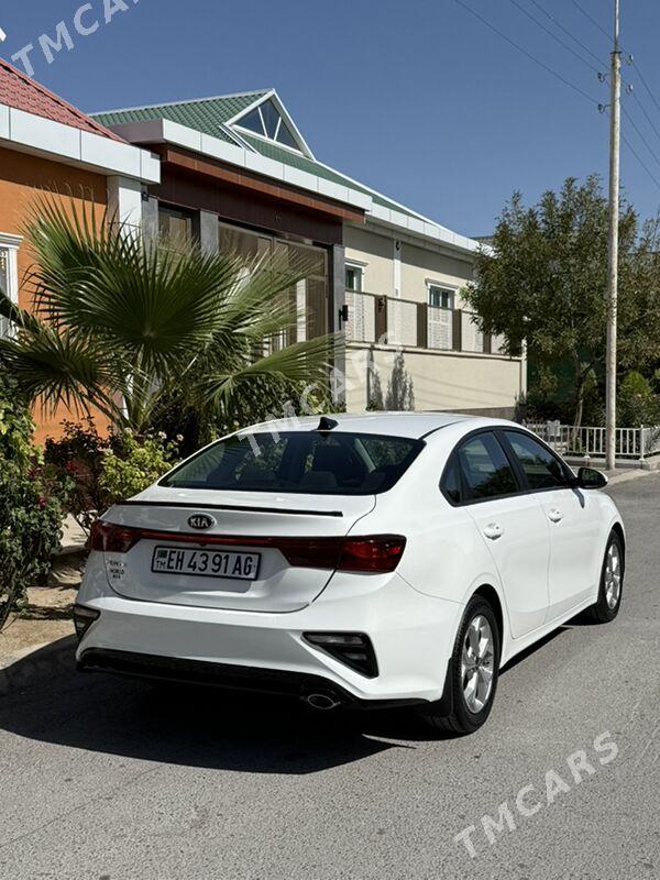 Kia Forte 2021 - 229 000 TMT - Ашхабад - img 3