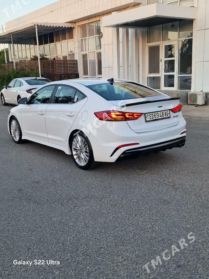 Hyundai Elantra 2017 - 185 000 TMT - Aşgabat - img 9