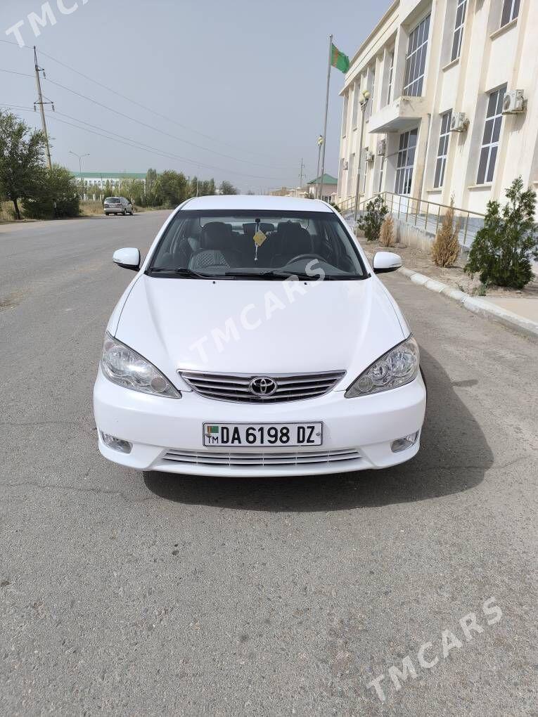 Toyota Camry 2005 - 195 000 TMT - Губадаг - img 6