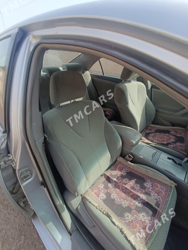 Toyota Camry 2010 - 160 000 TMT - Türkmenabat - img 2
