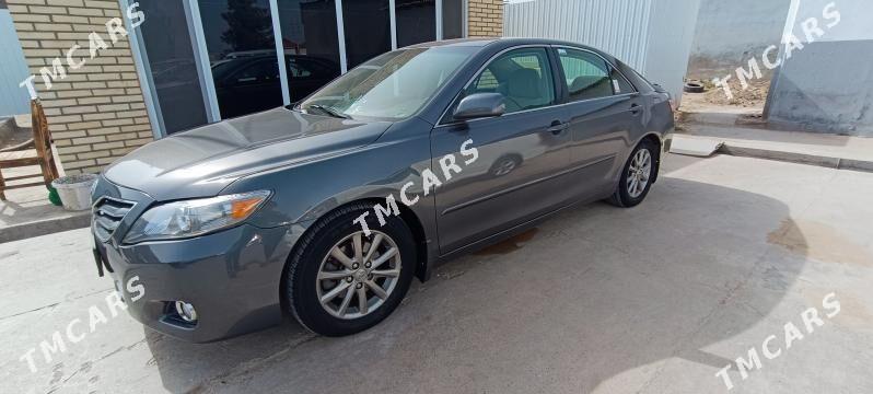 Toyota Camry 2010 - 180 000 TMT - Мары - img 4
