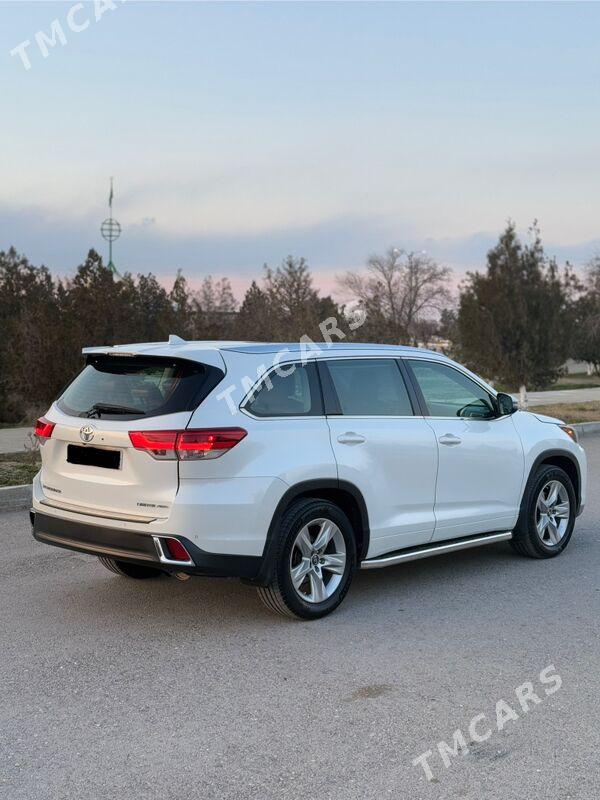 Toyota Highlander 2017 - 650 000 TMT - Aşgabat - img 6