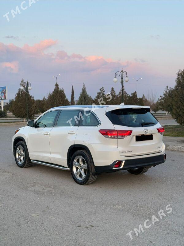 Toyota Highlander 2017 - 650 000 TMT - Aşgabat - img 7