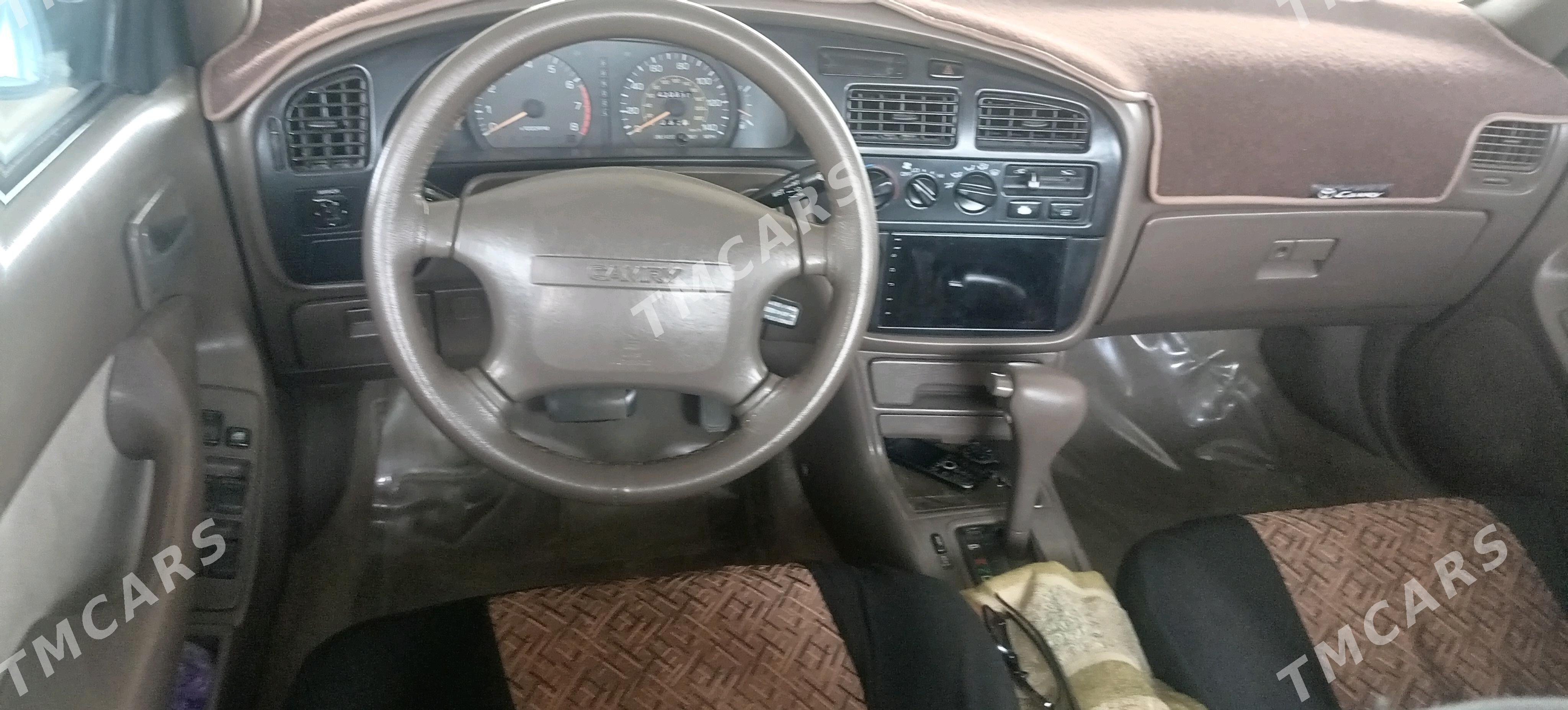 Toyota Camry 1996 - 110 000 TMT - Мары - img 5