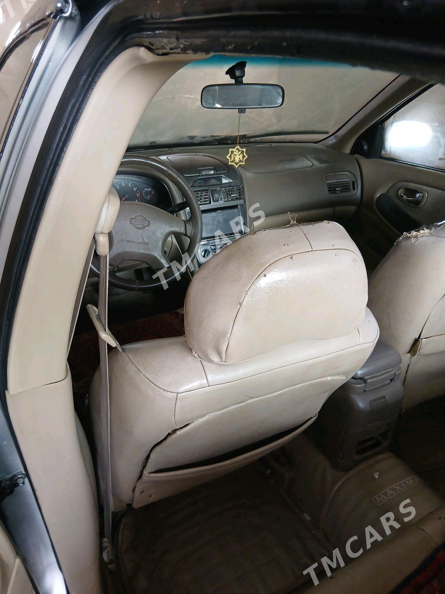 Nissan Maxima 2002 - 70 000 TMT - етр. Туркменбаши - img 2