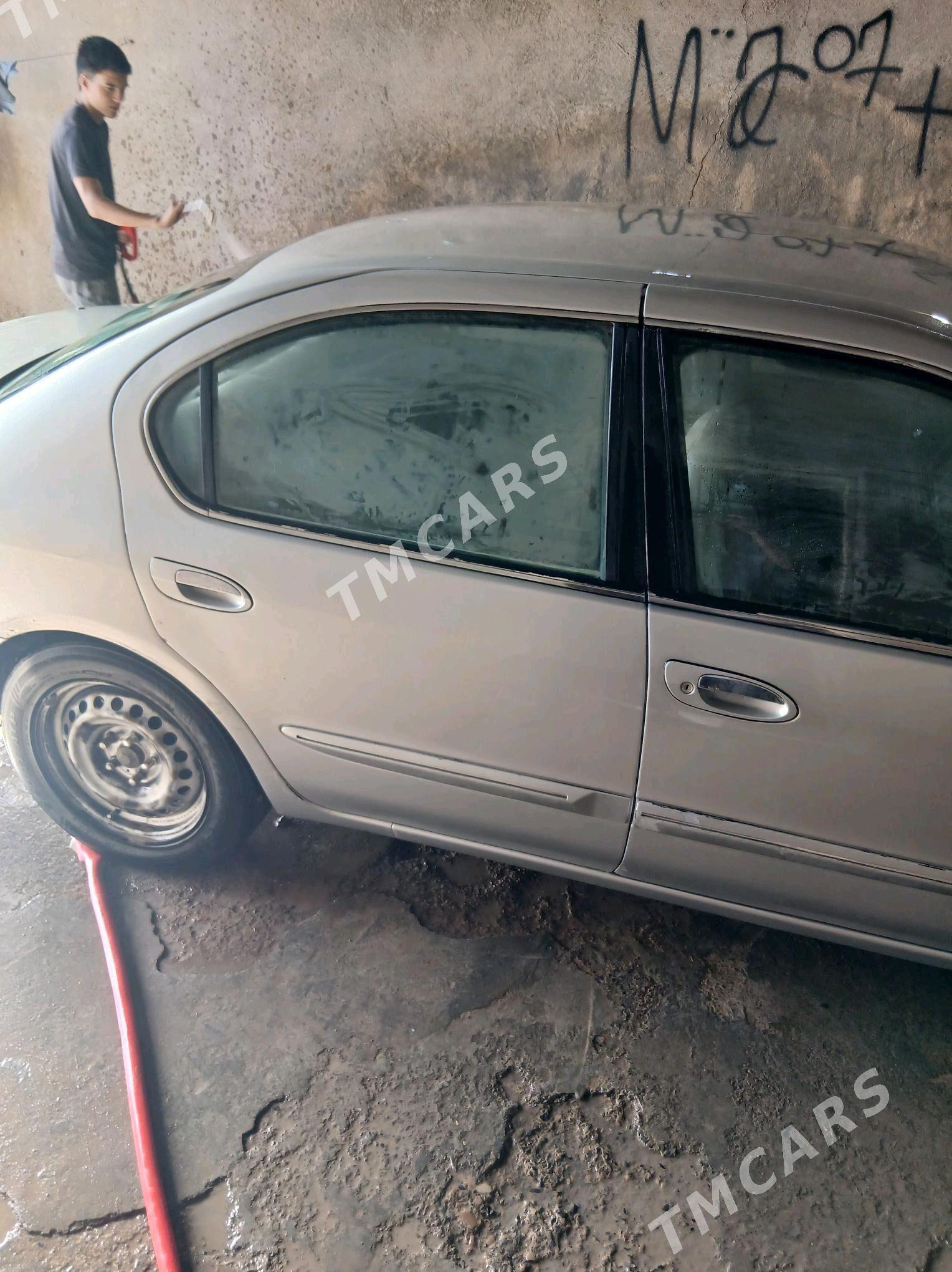 Nissan Maxima 2002 - 70 000 TMT - етр. Туркменбаши - img 3