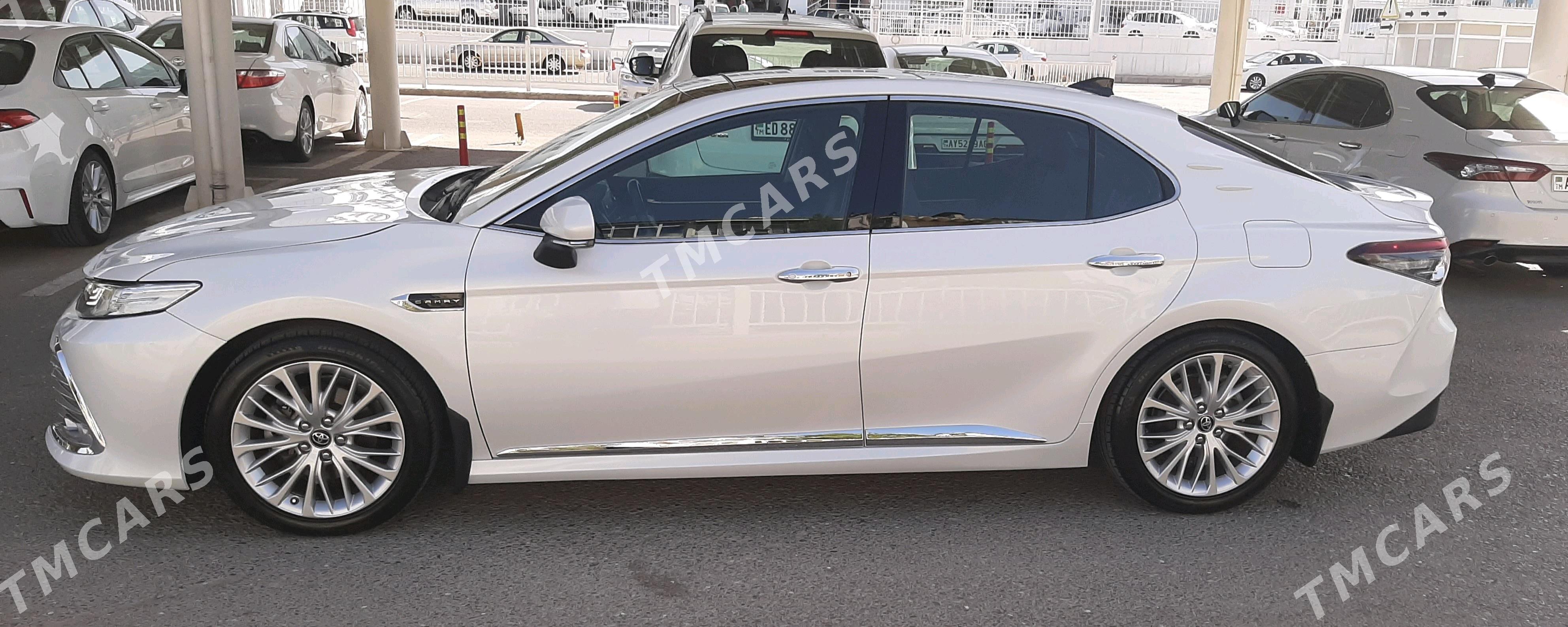 Toyota Camry 2022 - 450 000 TMT - Aşgabat - img 3