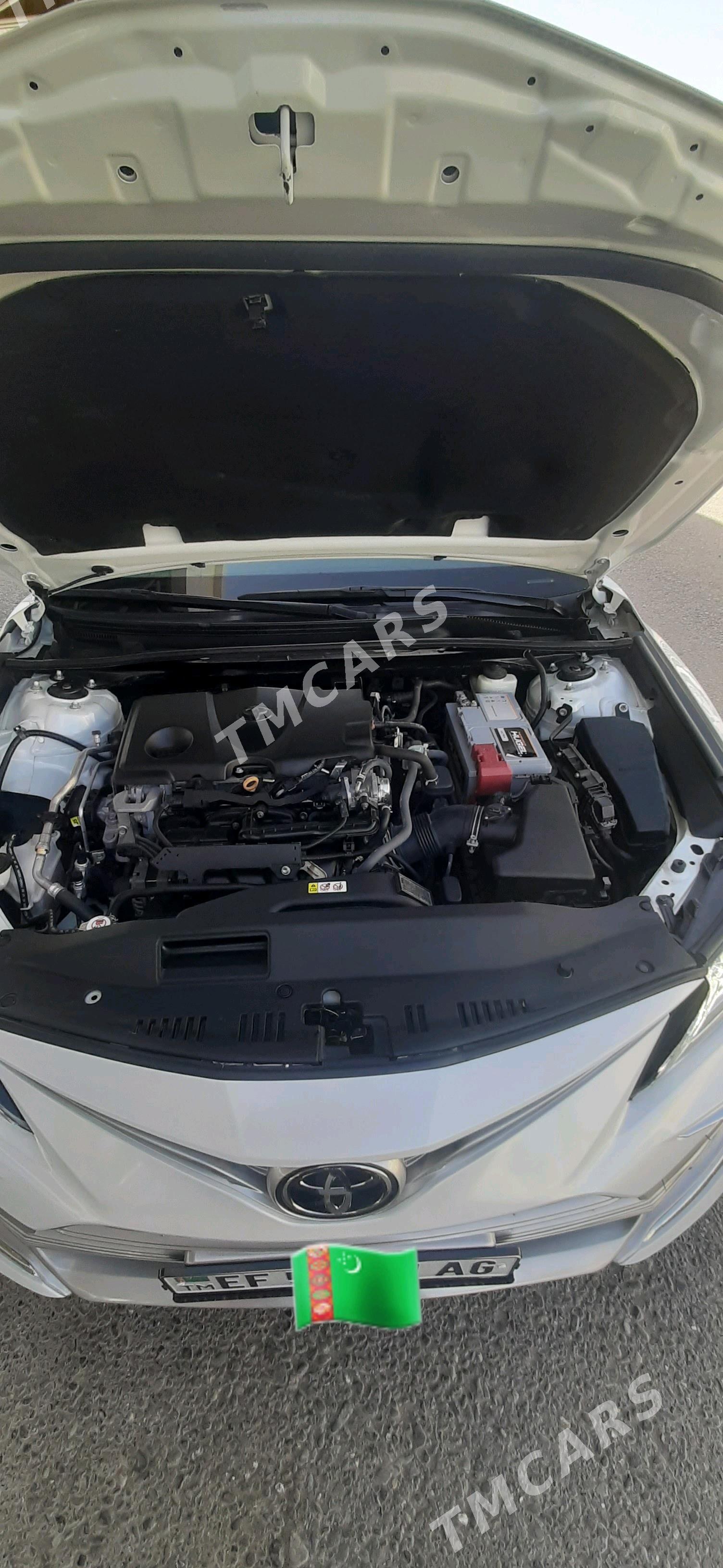 Toyota Camry 2022 - 450 000 TMT - Aşgabat - img 5