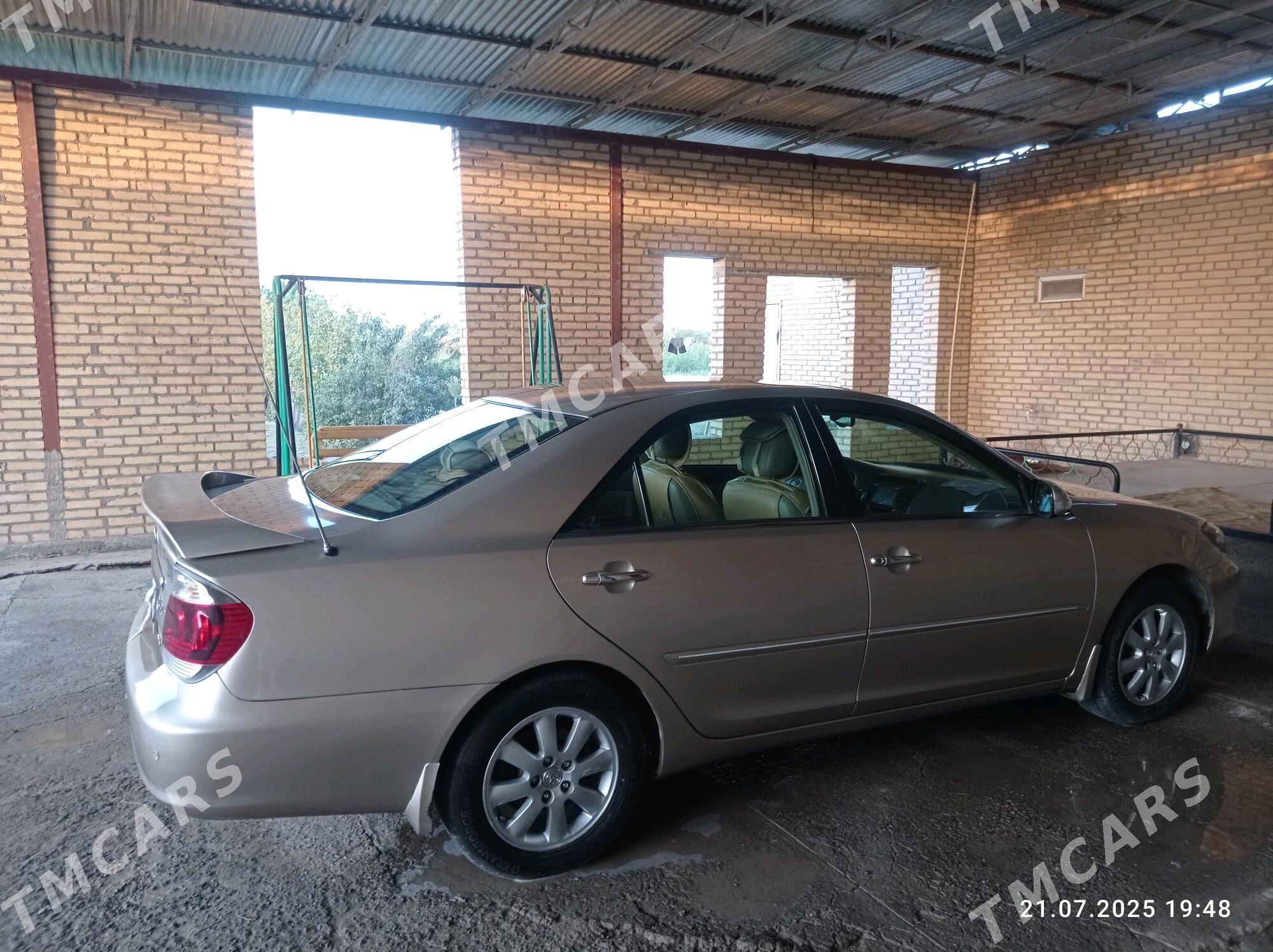 Toyota Camry 2002 - 210 000 TMT - Сейди - img 8