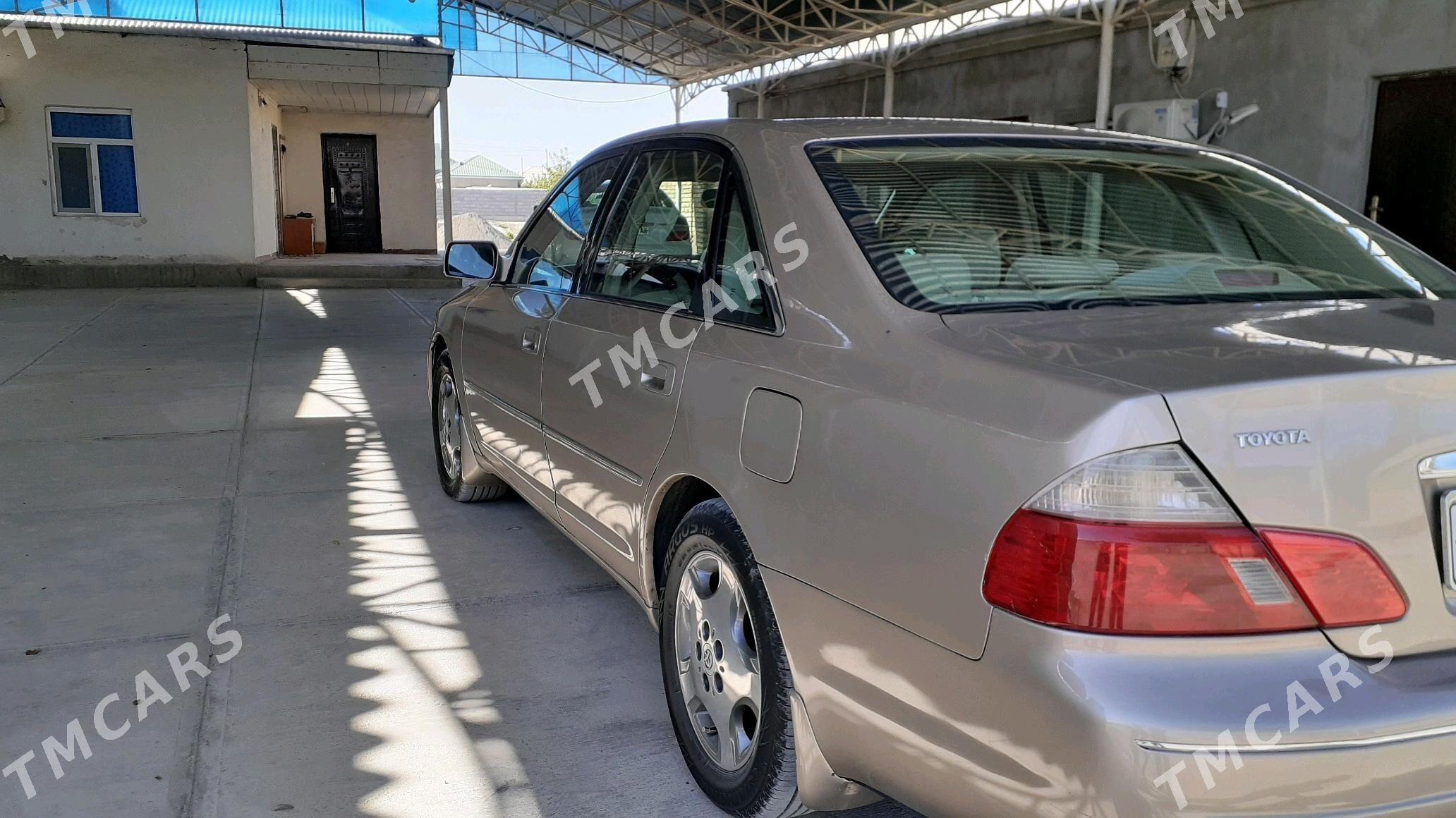 Toyota Avalon 2004 - 260 000 TMT - Бахарден - img 3