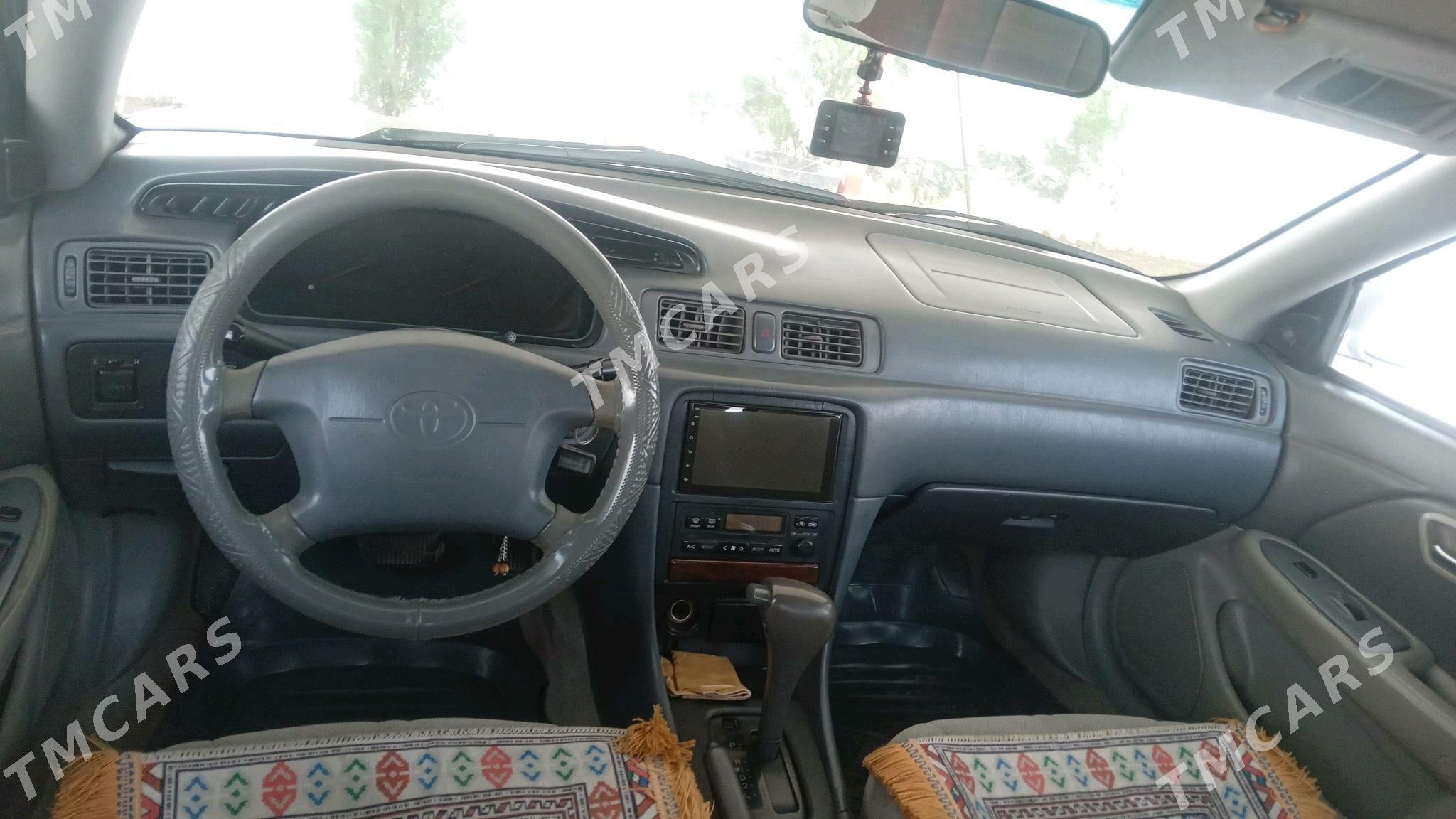 Toyota Camry 2001 - 130 000 TMT - Tejen - img 4