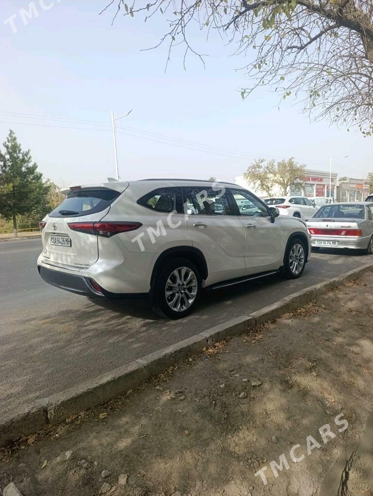 Toyota Highlander 2022 - 580 000 TMT - Мары - img 5