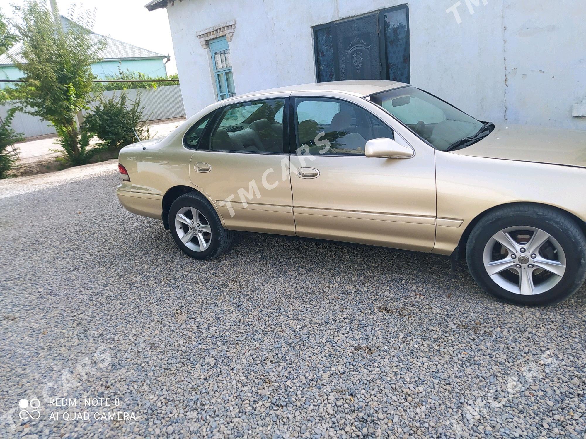Toyota Avalon 1996 - 116 000 TMT - Мары - img 3