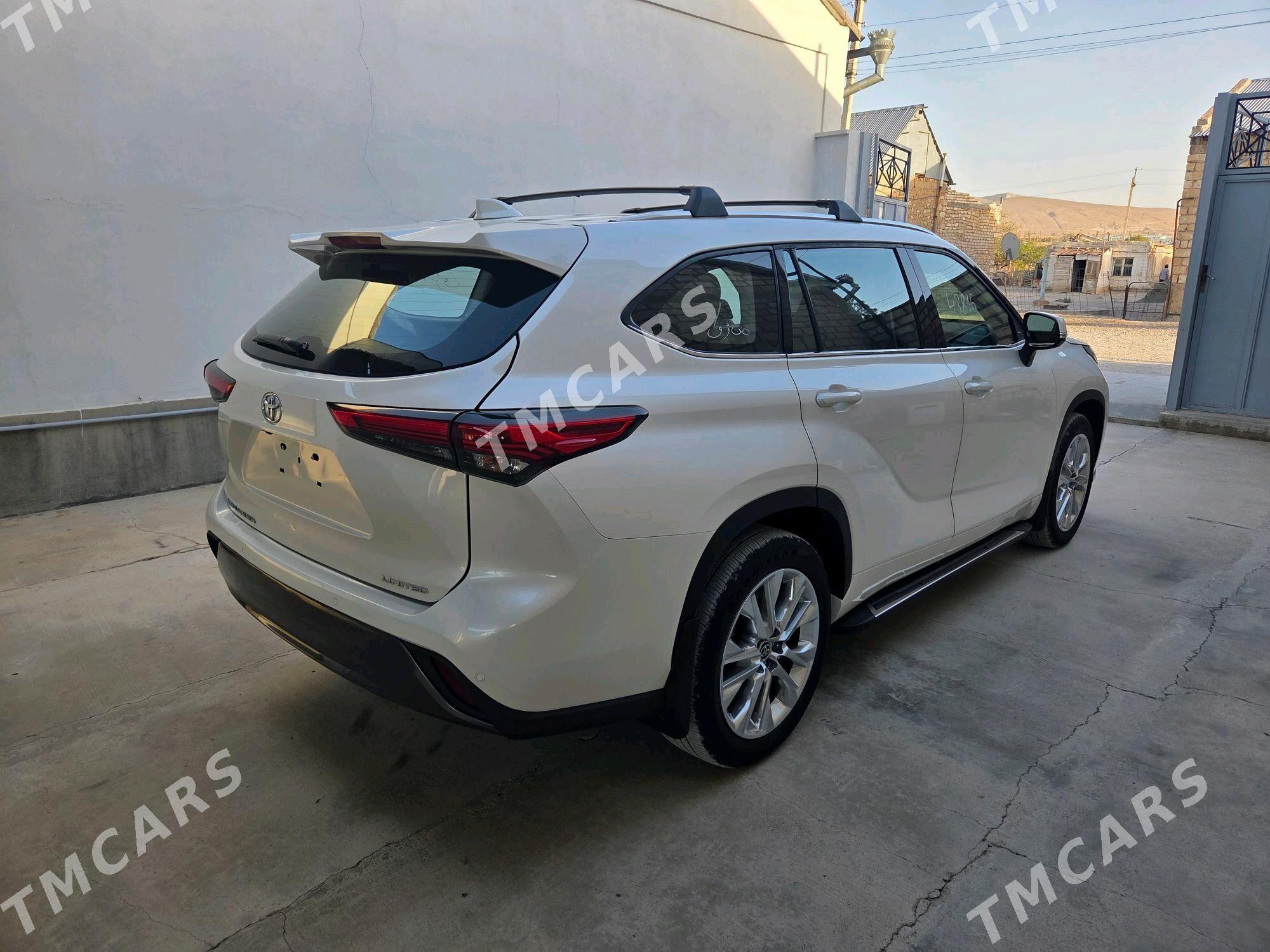Toyota Highlander 2021 - 720 000 TMT - Gyzylarbat - img 3