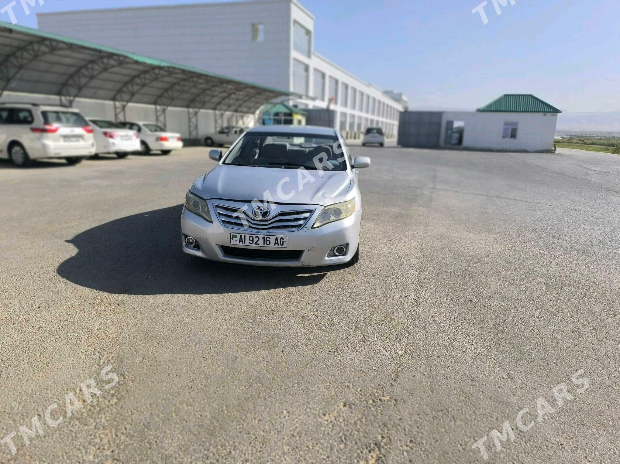 Toyota Camry 2007 - 134 000 TMT - Gurtly - img 3