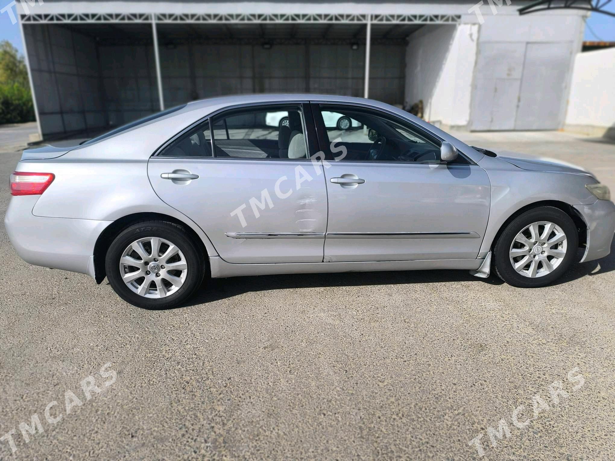Toyota Camry 2007 - 134 000 TMT - Gurtly - img 6