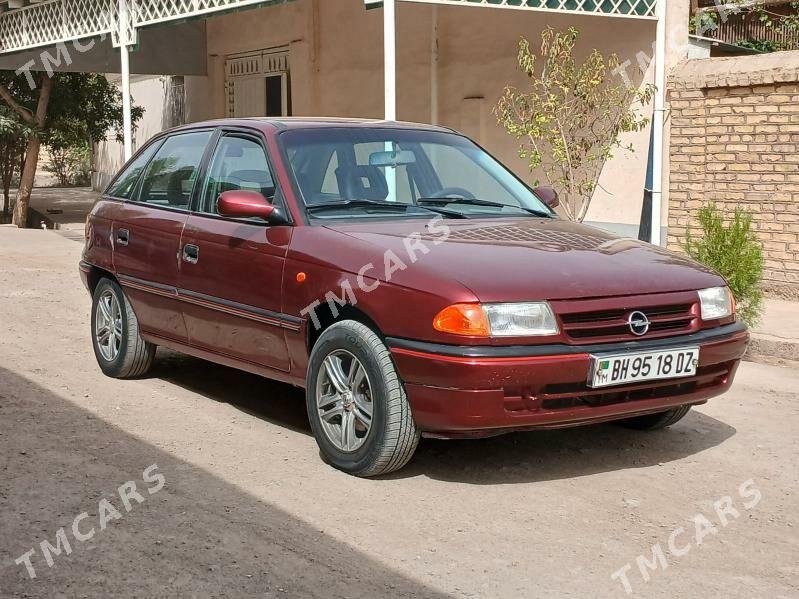 Opel Astra 1994 - 53 000 TMT - Губадаг - img 6