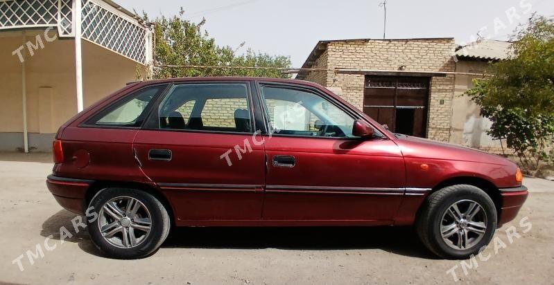 Opel Astra 1994 - 53 000 TMT - Губадаг - img 7