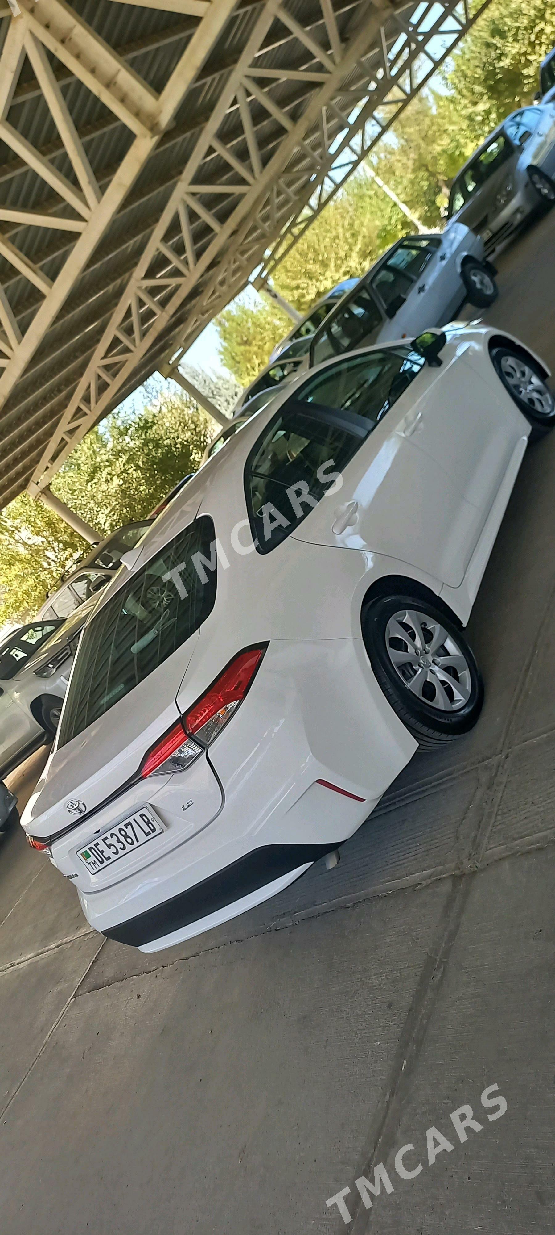 Toyota Corolla 2021 - 220 000 TMT - Garabekewül - img 4