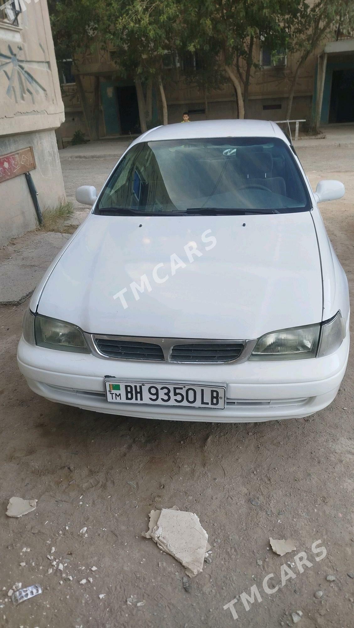 Toyota Carina 1995 - 60 000 TMT - Дянев - img 3