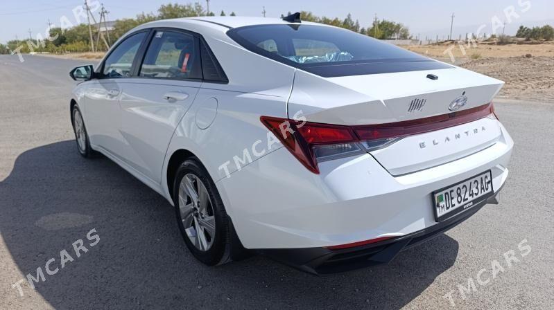 Hyundai Elantra 2021 - 250 000 TMT - Ашхабад - img 8
