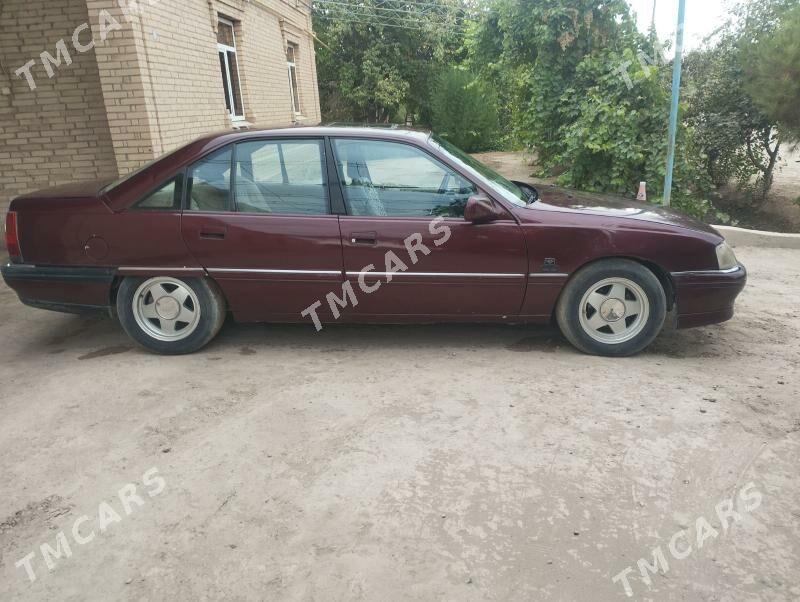 Opel Omega 1991 - 26 000 TMT - Farap - img 6