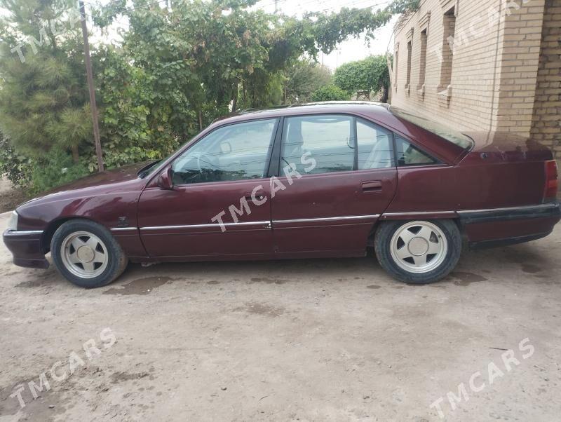 Opel Omega 1991 - 26 000 TMT - Farap - img 8
