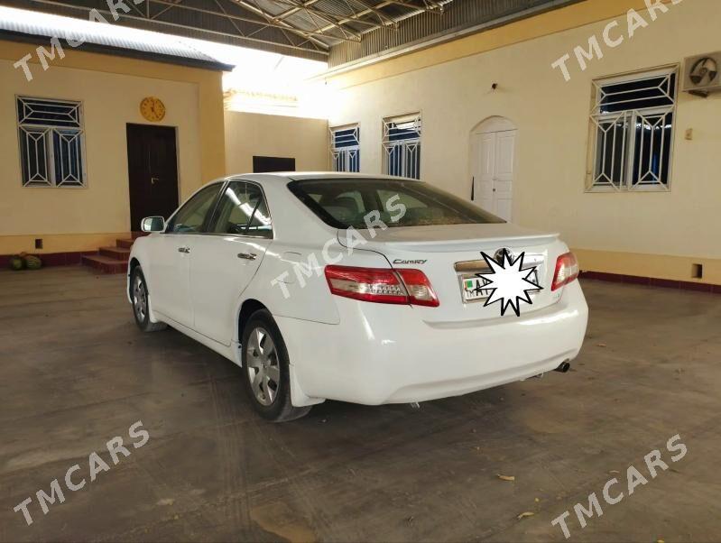 Toyota Camry 2008 - 139 000 TMT - Мары - img 2