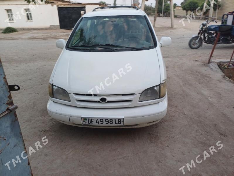 Toyota Sienna 2000 - 130 000 TMT - Hojambaz - img 2