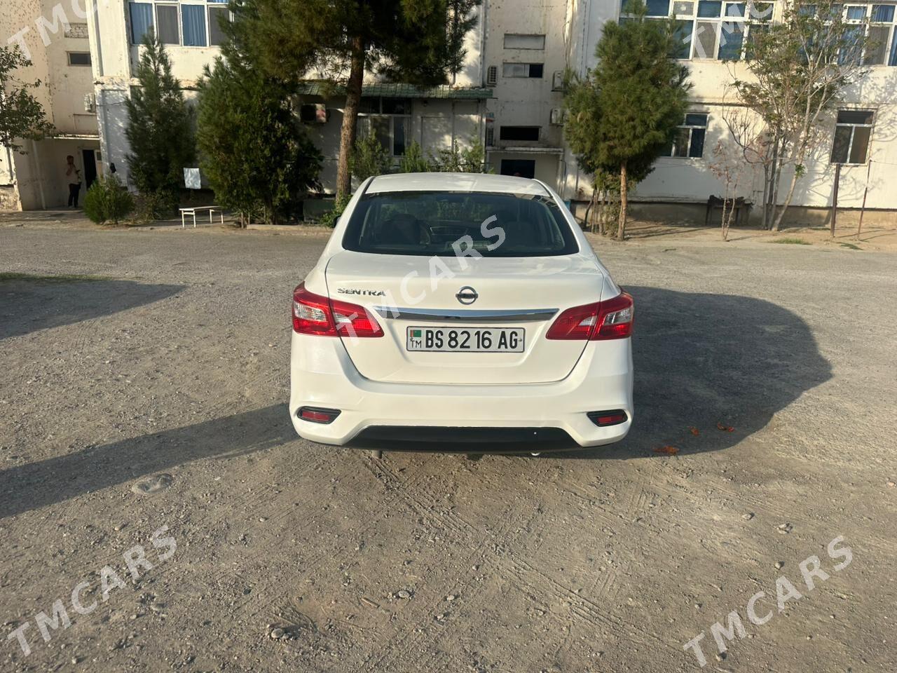 Nissan Sentra 2017 - 147 000 TMT - Бузмеин - img 3