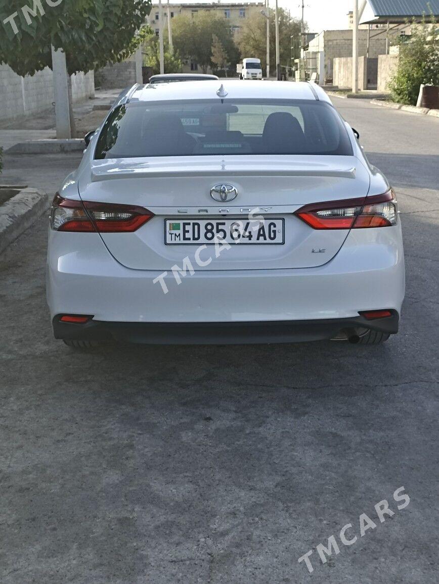 Toyota Camry 2021 - 300 000 TMT - Büzmeýin - img 4