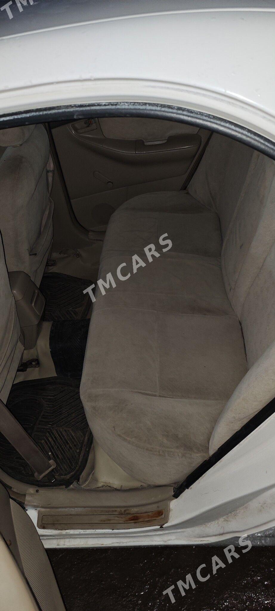 Toyota Corolla 2002 - 88 000 TMT - Дашогуз - img 3