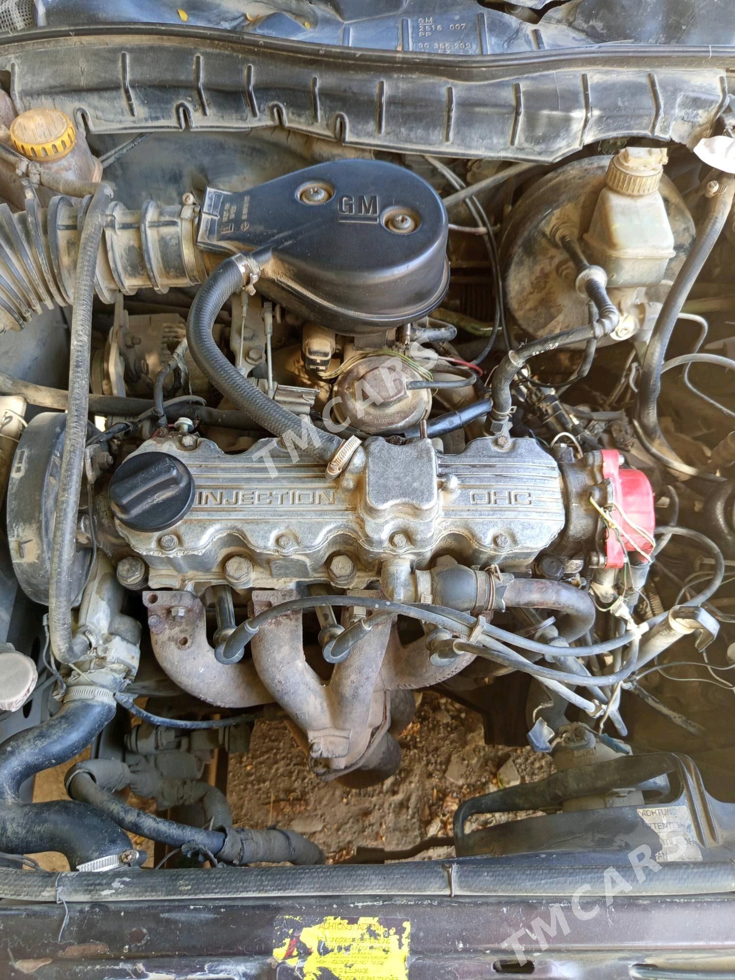 Opel Vectra 1991 - 32 000 TMT - Ёлётен - img 9
