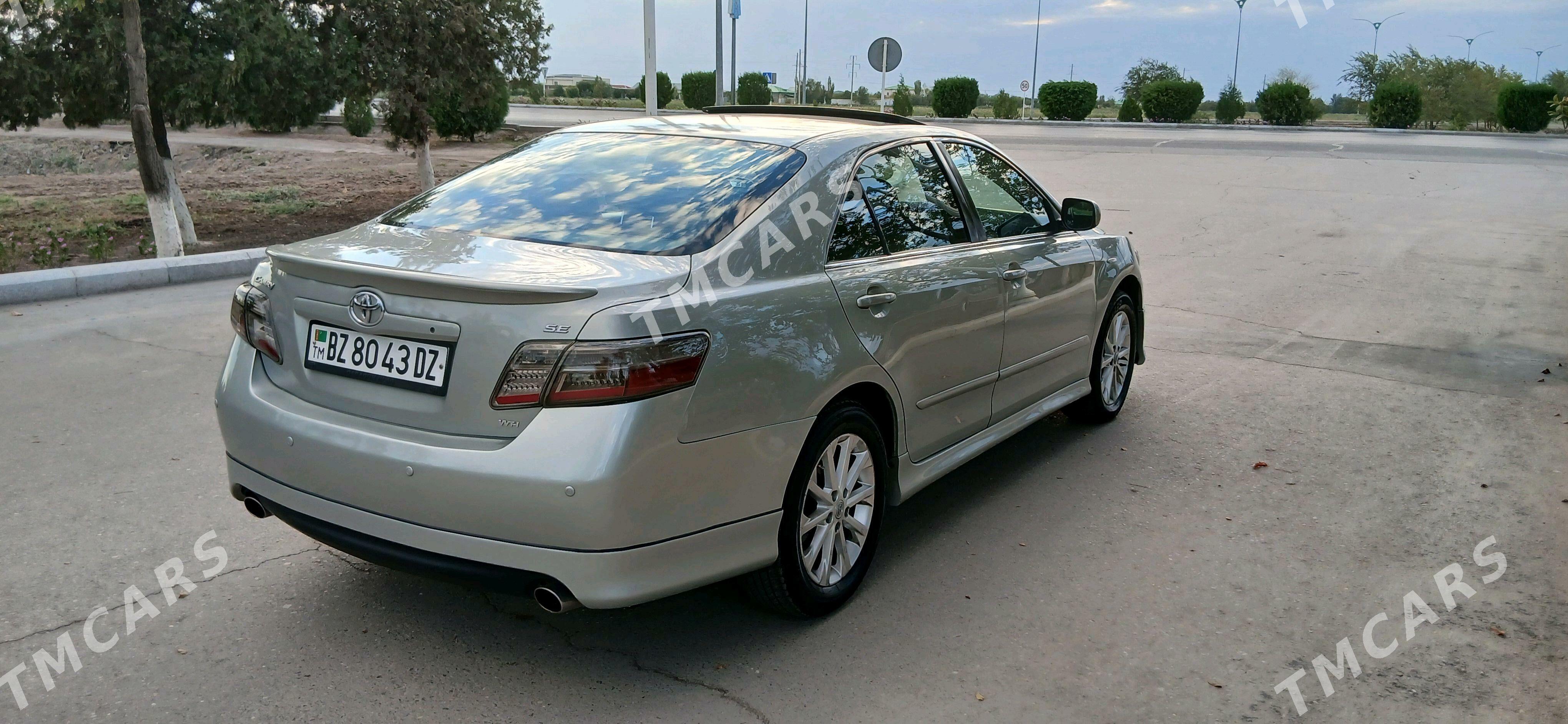 Toyota Camry 2011 - 175 000 TMT - Дашогуз - img 3
