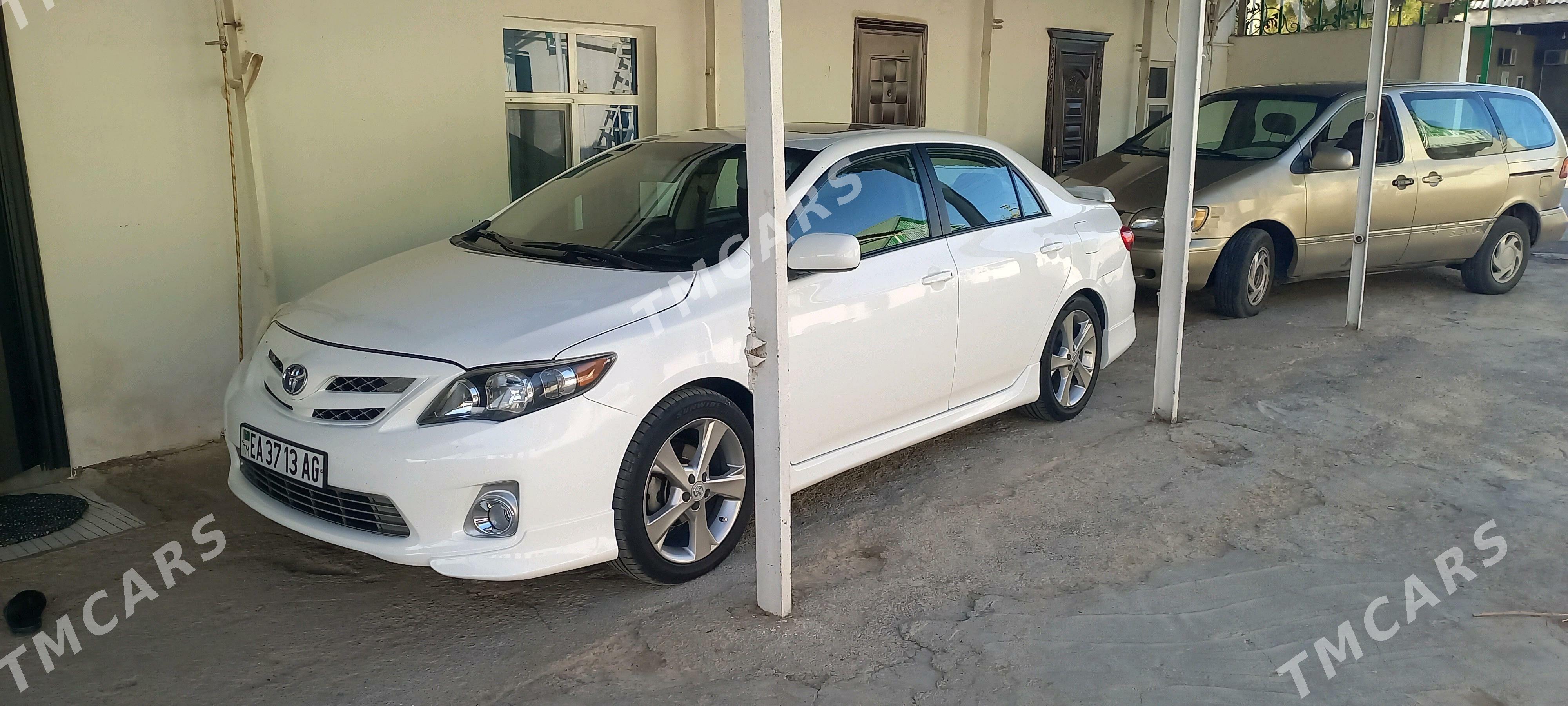 Toyota Corolla 2012 - 185 000 TMT - Büzmeýin - img 3