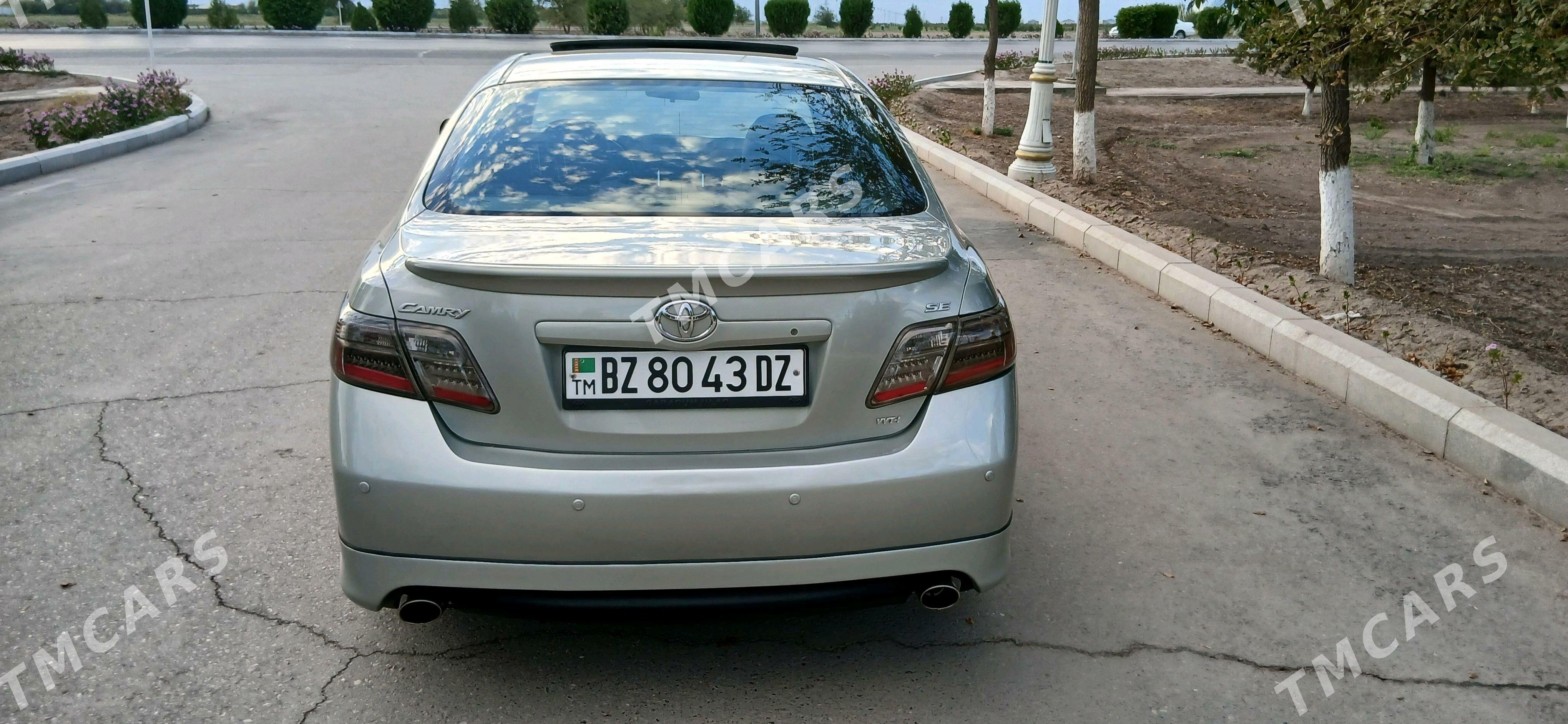 Toyota Camry 2011 - 175 000 TMT - Дашогуз - img 5